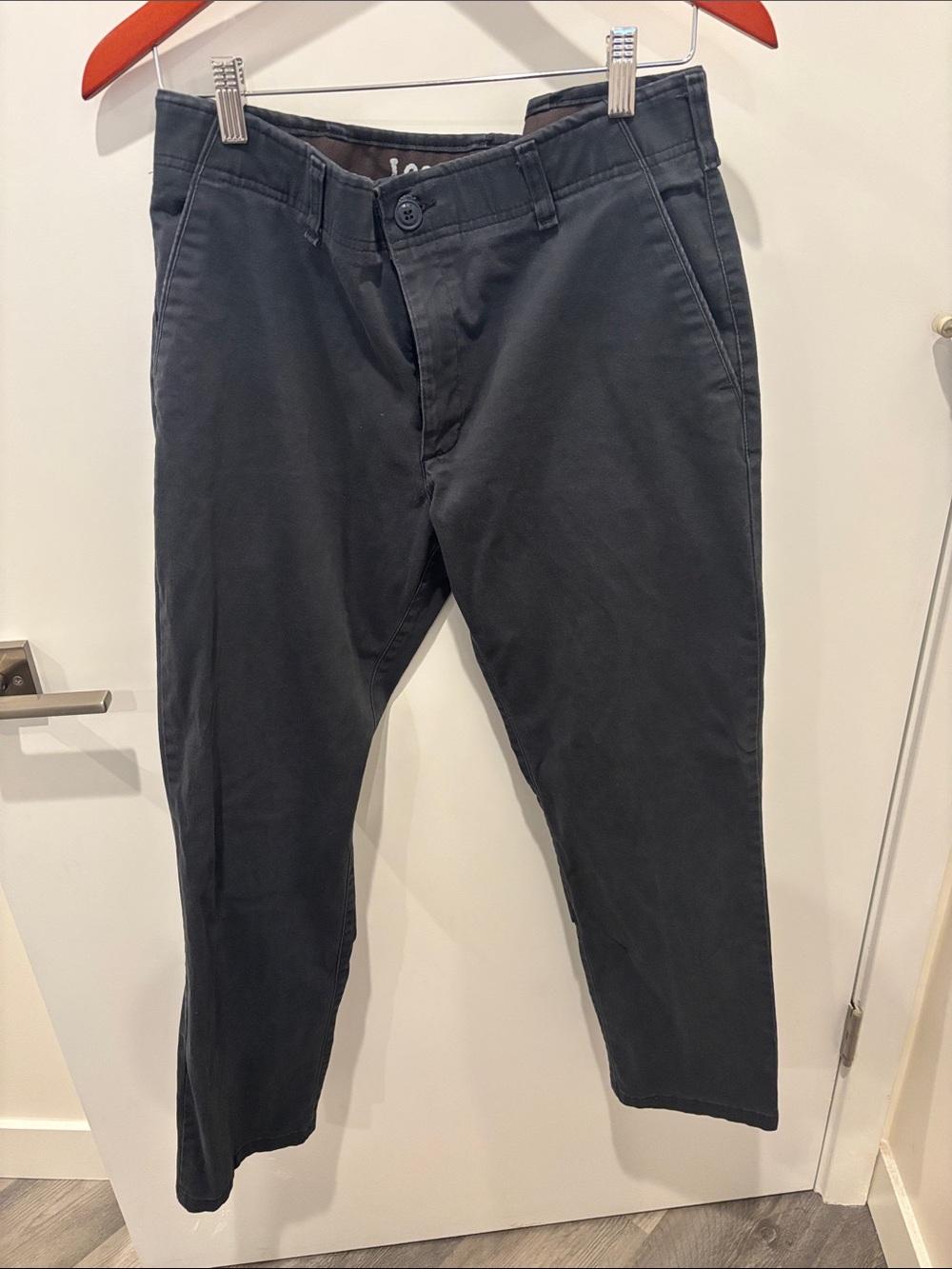 Lee’s Men’s 34x29 Navy Pants